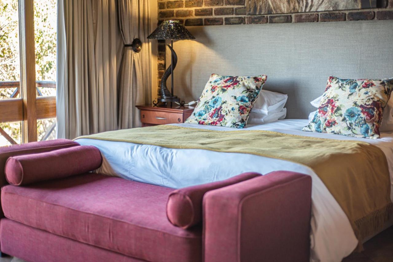 Dinkweng Safari Lodge The Waterberg Biosphere Ngoại thất bức ảnh