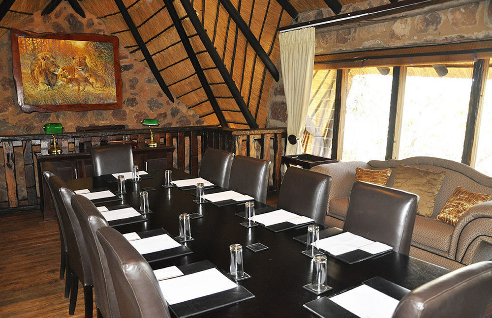 Dinkweng Safari Lodge The Waterberg Biosphere Ngoại thất bức ảnh